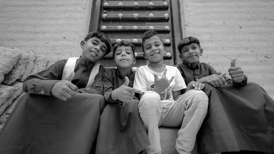 Reggio Emilia accoglie 28 bambini Saharawi in Sala del Tricolore