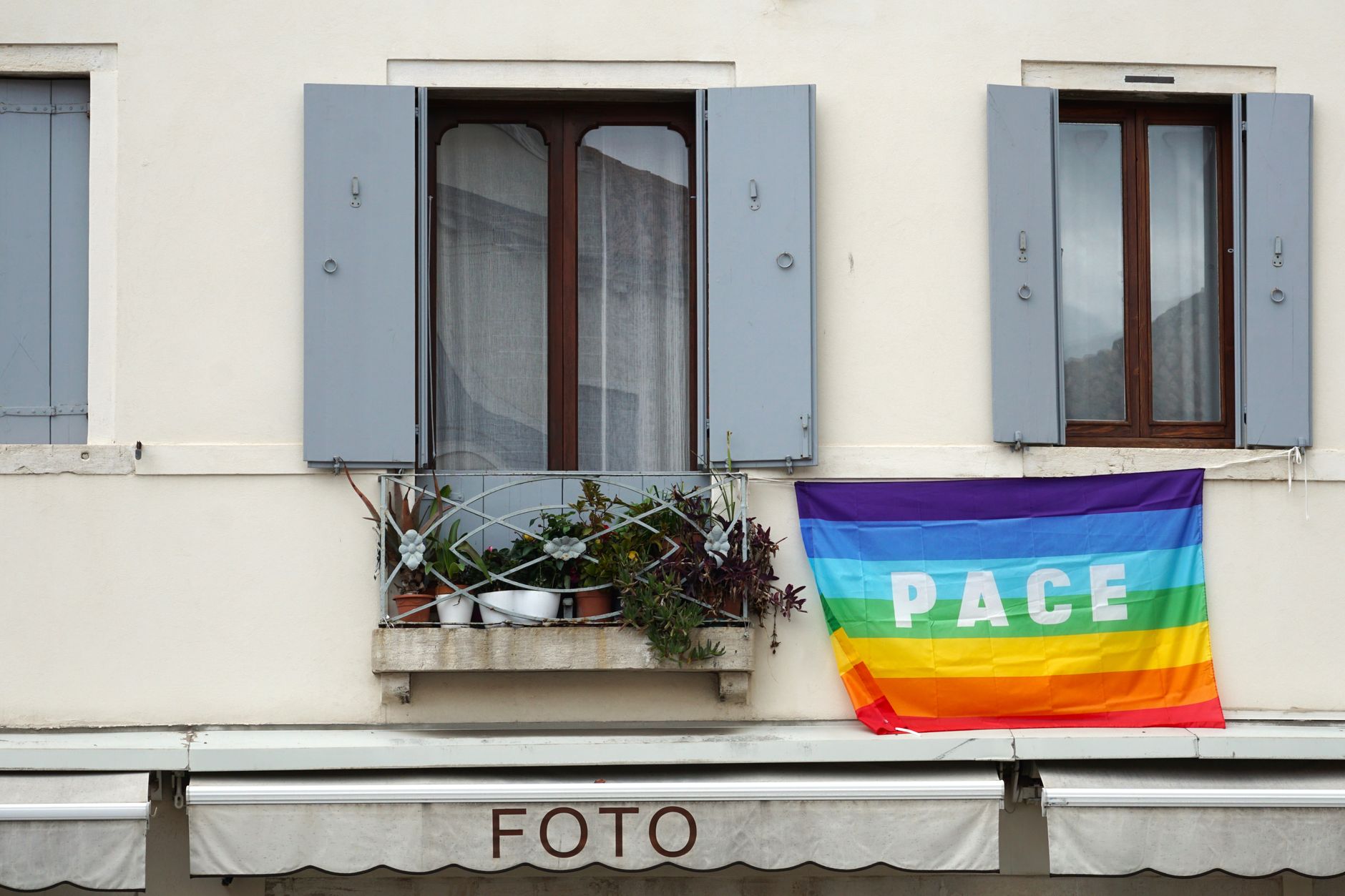 Emilia-Romagna, 440mila euro per 35 progetti di pace