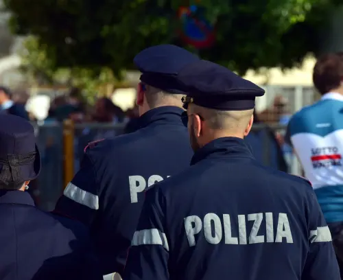 Reggio Emilia, 19 misure di prevenzione della Polizia di Stato: avvisi orali, fogli di via e Daspo urbani